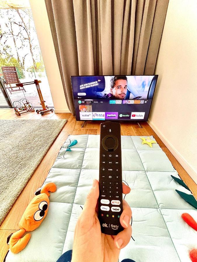 100M2 Fewo Im Haus Am See Mit Garten Bei Potsdam シュヴィーローゼー エクステリア 写真