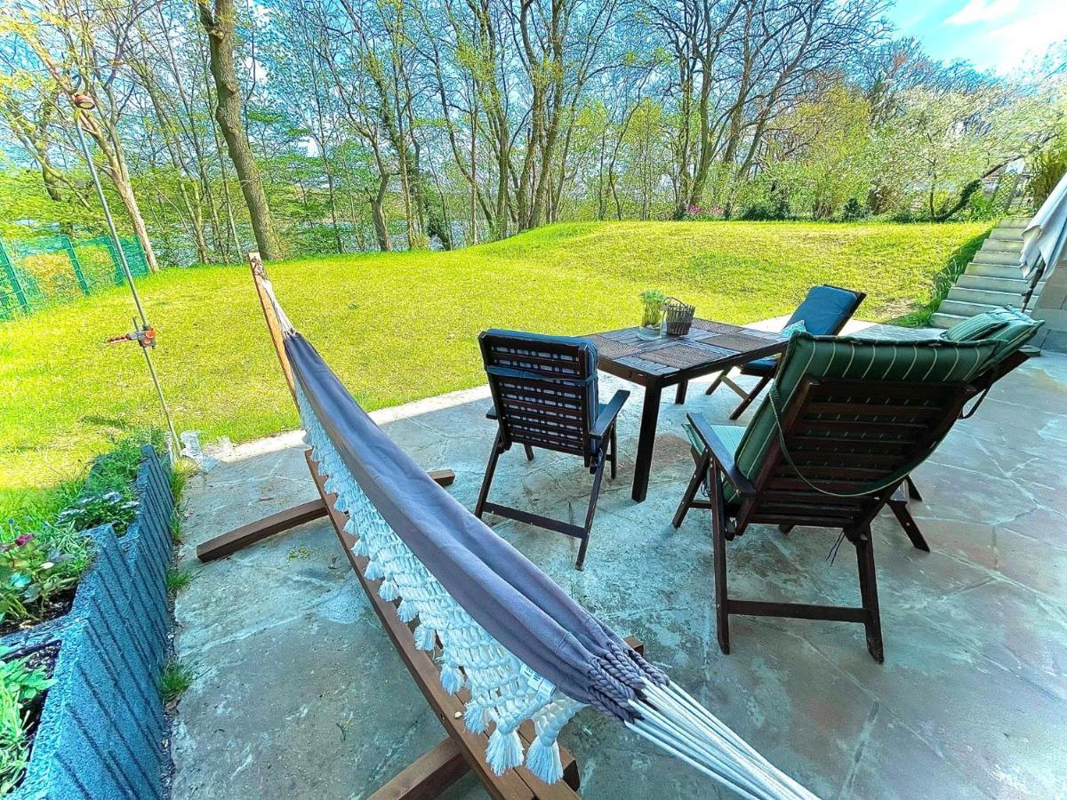 100M2 Fewo Im Haus Am See Mit Garten Bei Potsdam シュヴィーローゼー エクステリア 写真